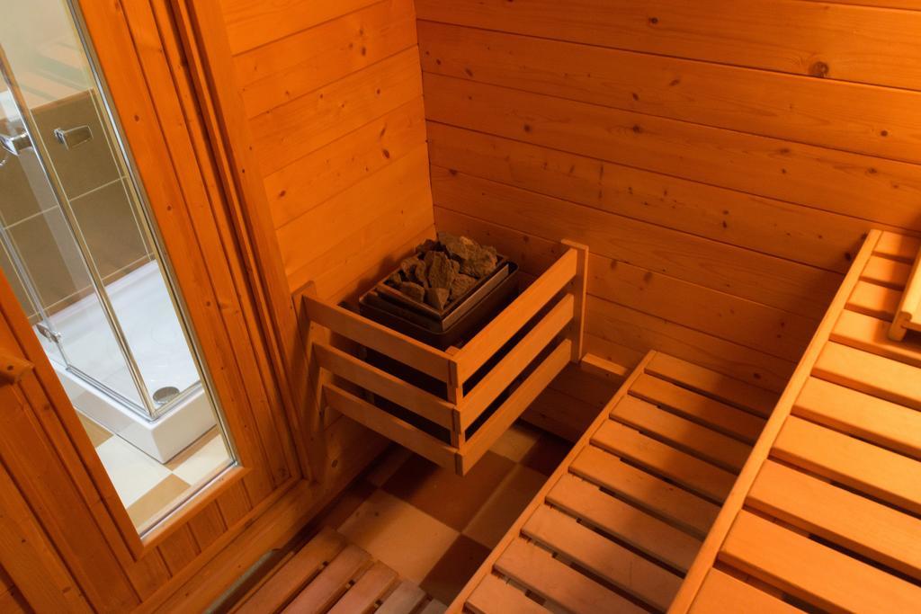Thuild - Your World Of Leisure Târgu-Mureş Εξωτερικό φωτογραφία