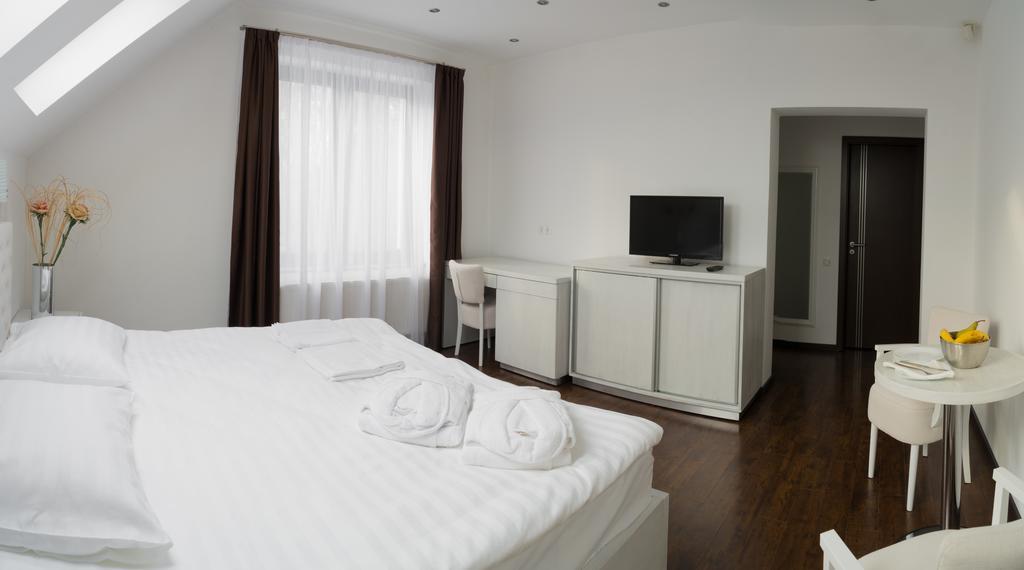 Thuild - Your World Of Leisure Târgu-Mureş Εξωτερικό φωτογραφία